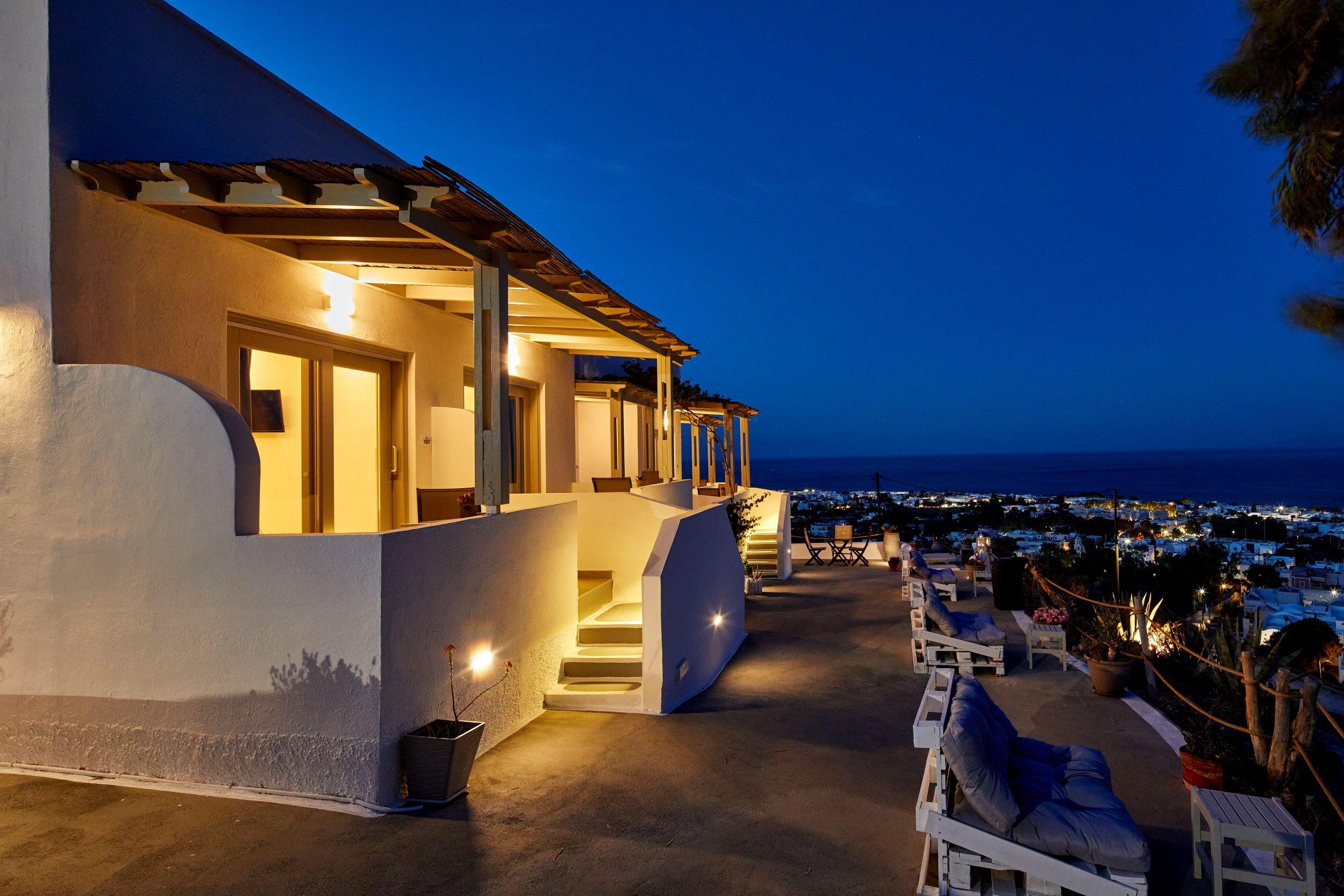Aparthotel Acropole Sunrise Kamári Esterno foto